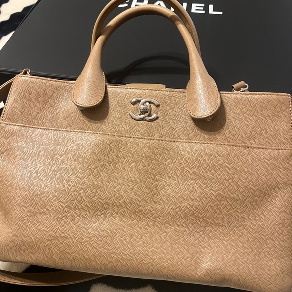 Chanel executive bag - Picture 11 of 12